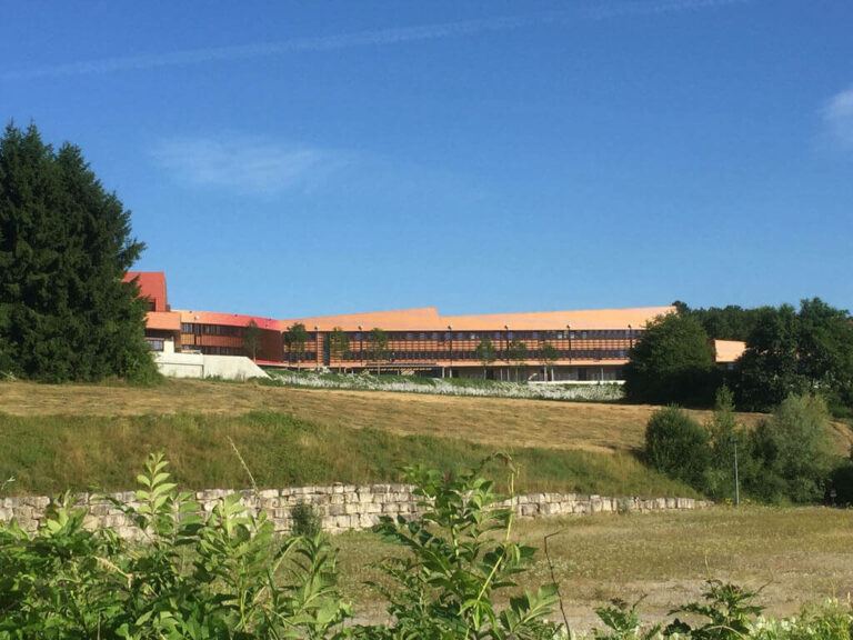 COLLEGE DE BELLEY - © Philippe HERVOUET - architecte: ARCHIPENTE